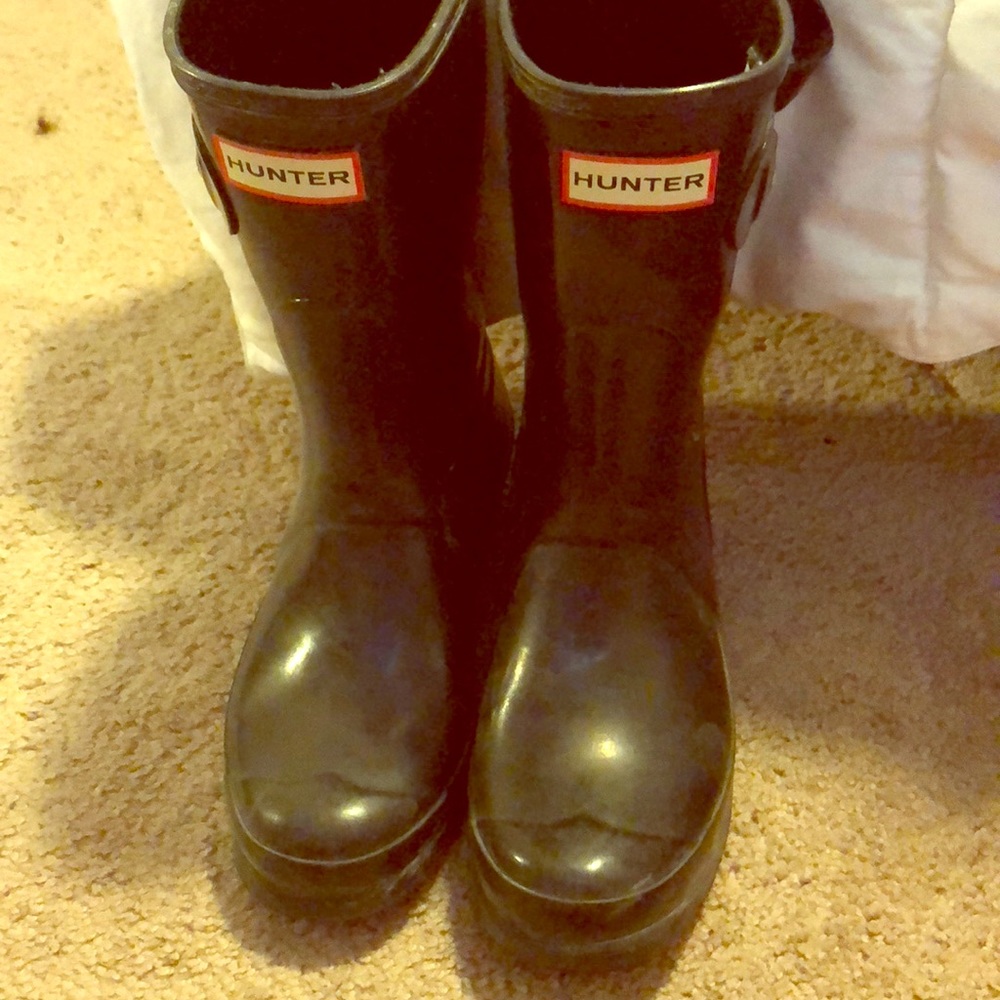 Black Short Gloss Hunter Boots🌧🌦⛈